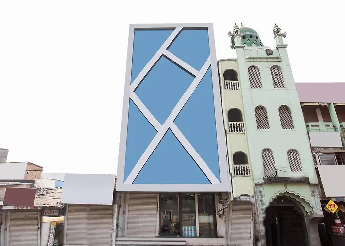 Oyo 3434 Hotel Gulmohar Indore